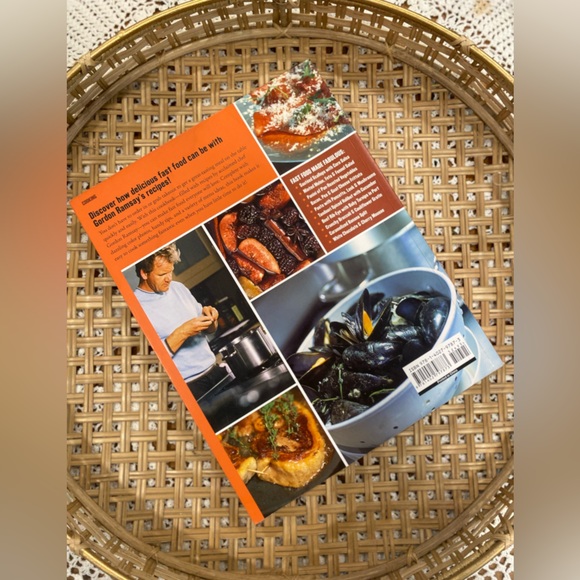 Gordon Ramsay's Fast Food Cookbook - Picture 2 of 7